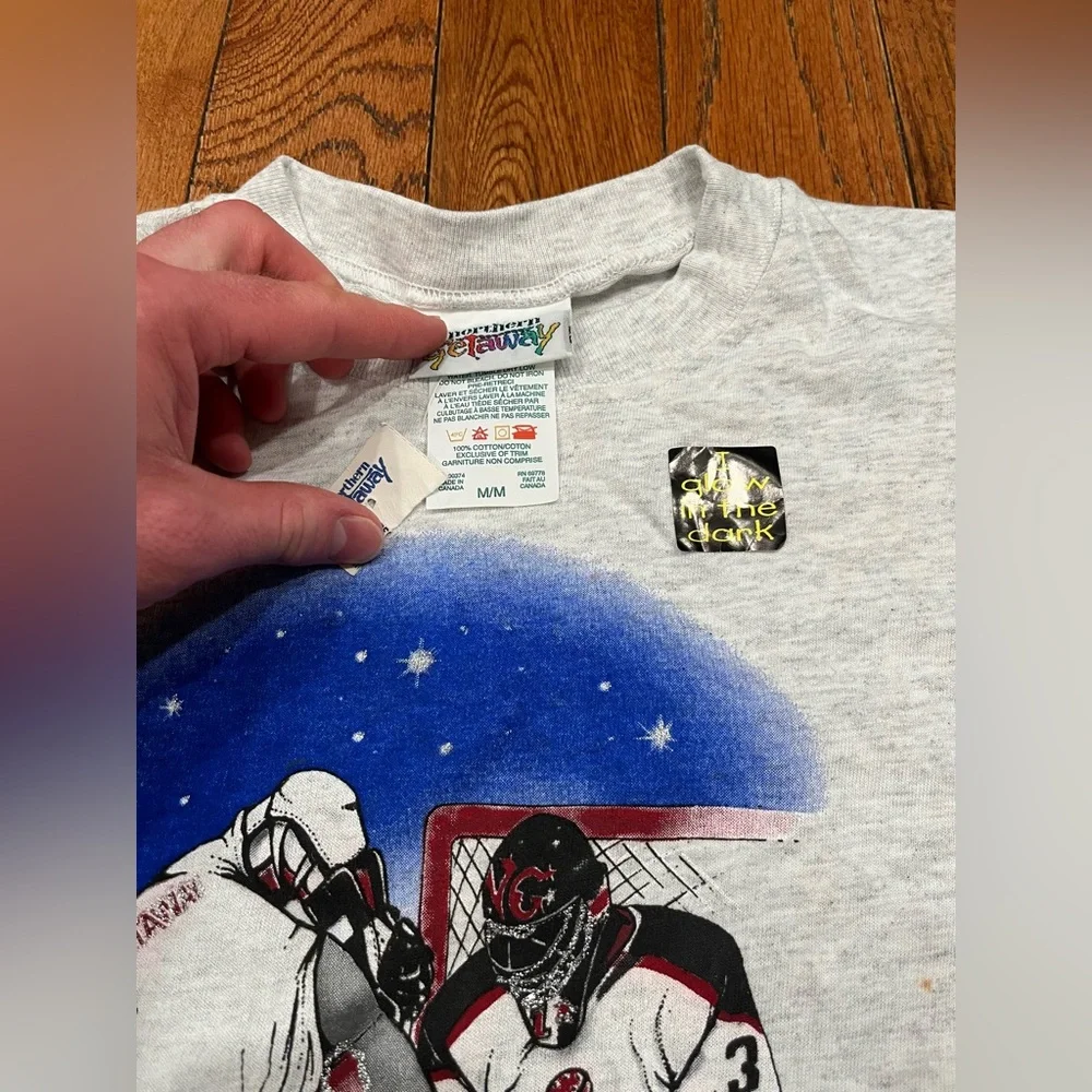 Vintage 90s Northern Getaway Roller Hockey T Shirt Medium Glow In The Dark Alien
